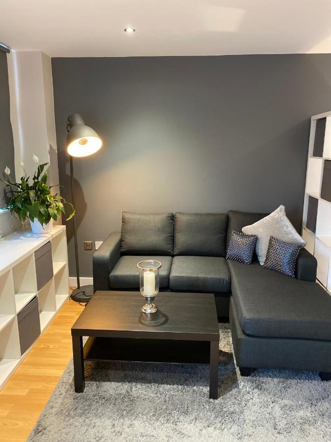 City Centre Modern Studio Apartment - Westone Free Wifi, Gym Access, Netflix Sheffield Exteriör bild